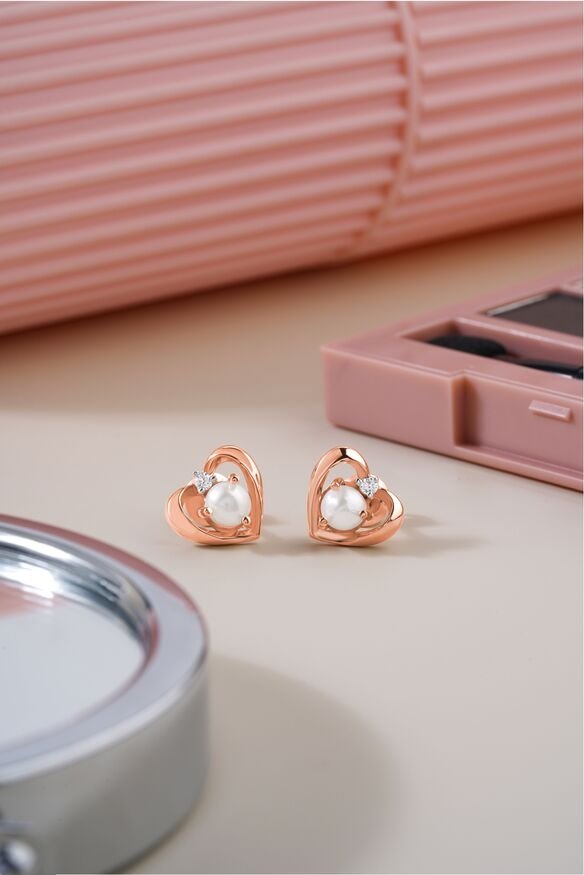 Elegant Pearl Style
